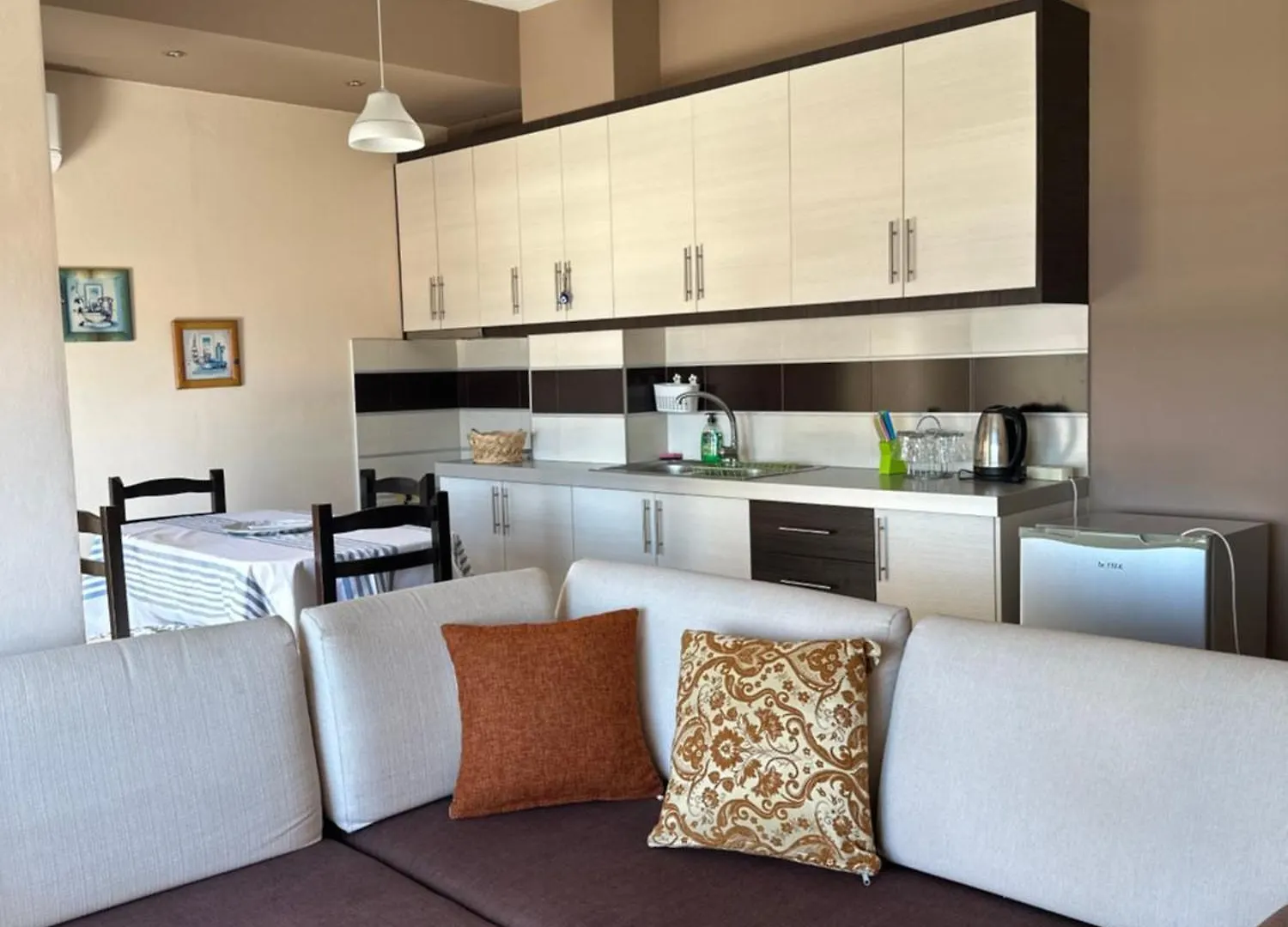 Megrooms Sarande Apartment