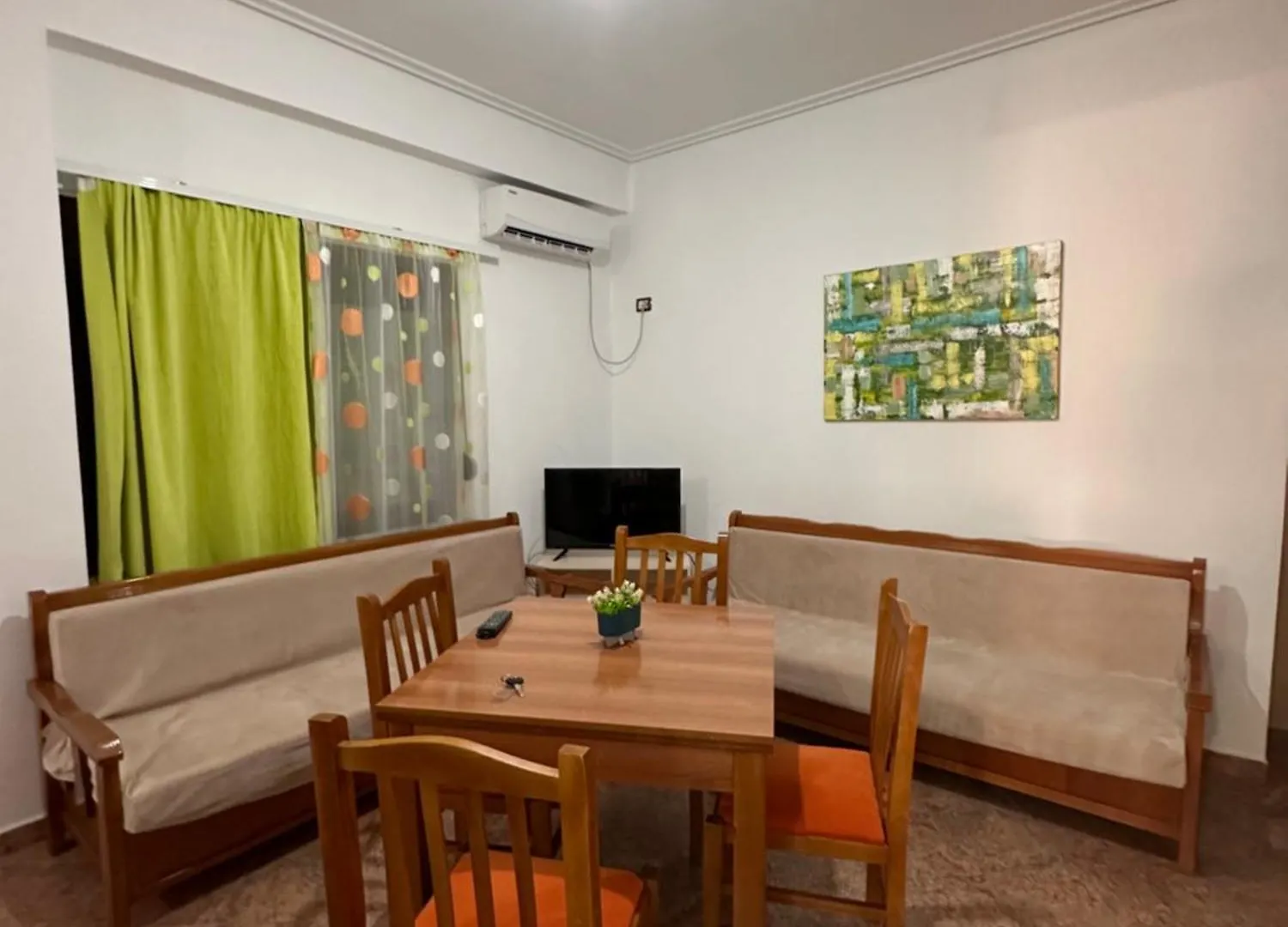 Apartment Megrooms Sarande