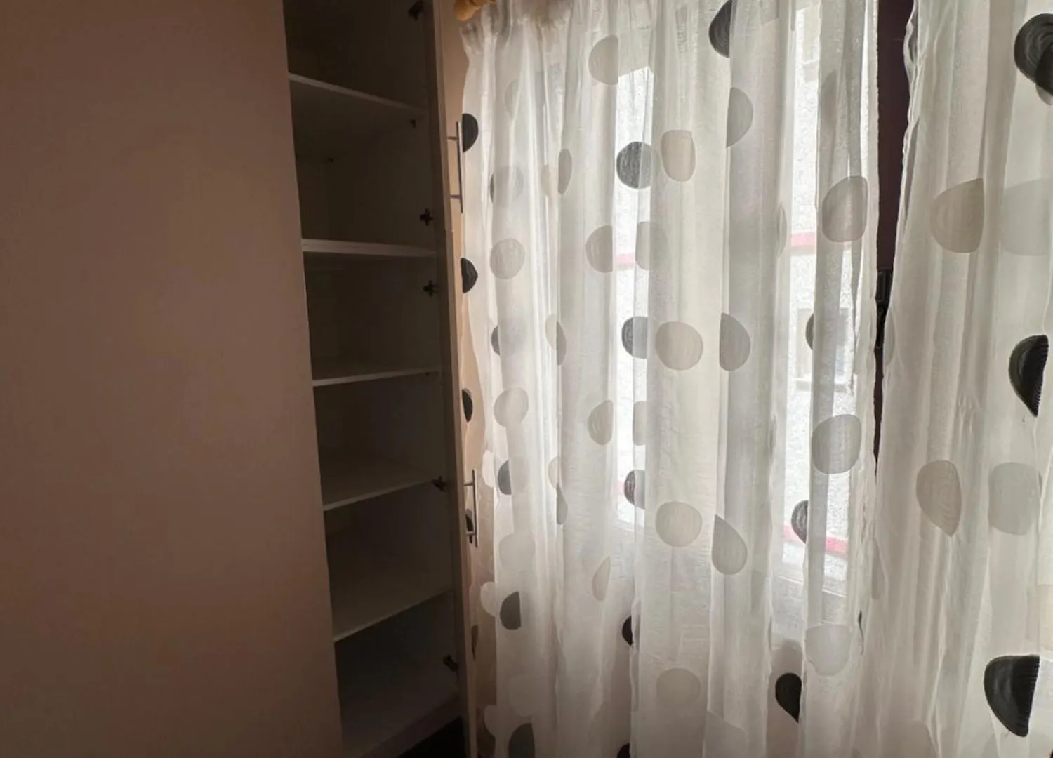 Megrooms Sarandë Albanien
